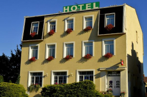Hotels in Austerlitz